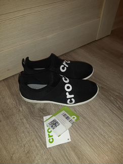 Новые кроссовки crocs