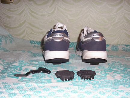 Роликовые кроссовки Heelys. Размер 38