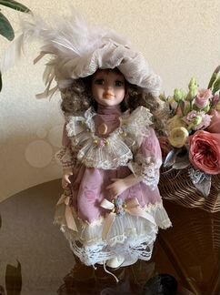 Кукла фарфоровая большая