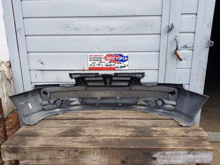 Бампер передний Hyundai Trajet 1999-2008