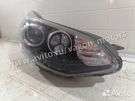Фара галоген передняя правая Kia Sportage 4 QL