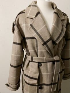 Эксклюзивное пальто ручной работы