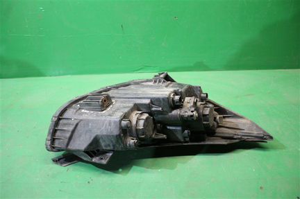 Фара левая Hyundai Ix35 2010-2013