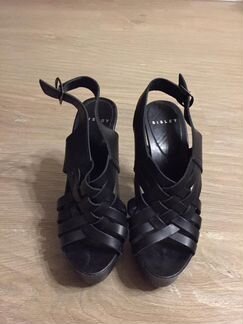 Босоножки Sisley