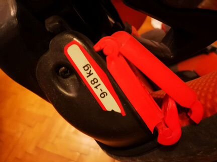 Детское автомобильное кресло