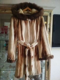 Шуба с соболем Saga Mink