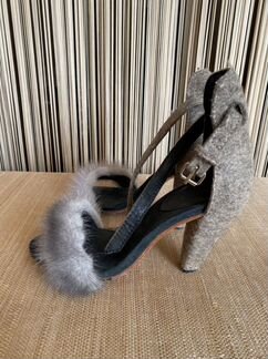 Босоножки из войлока с мехом норки A la russe б/у