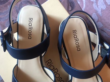 Босоножки фирмы Ria Rosa Эконика