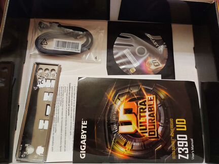 Материнская плата gigabyte z390 ud