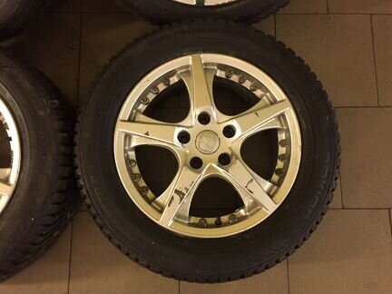 Колеса для Honda Accord Nokian 205/60R16