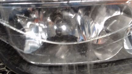 Фара (передняя) правая Mercedes Actros MP2, 2006