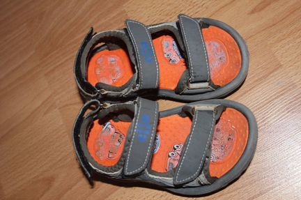 Сандали р.26