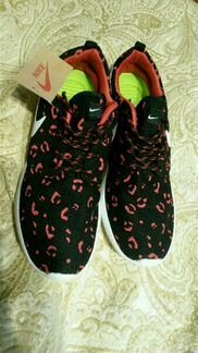 Новые женские кроссовки Nike Roshe Run