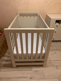 Детская кроватка,тумба и шкаф micuna amelia aran