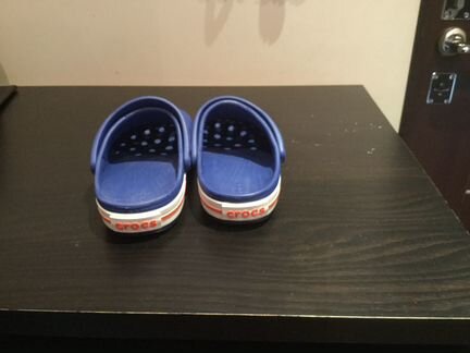 Продам детские сандалии Crocs