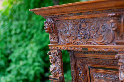 Комод антикварный.Франция