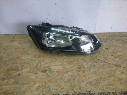 Фара перед прав Volkswagen Polo 5 Sedan галоген