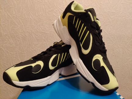 Кроссовки Adidas Yung-1. 9 US / 8,5 UK / 42,5 EUR