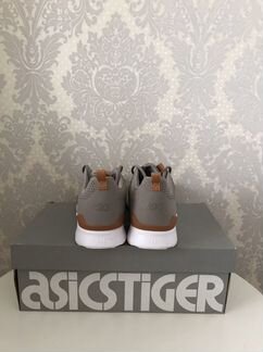 Кроссовки asics 39