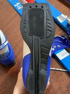 Лыжные ботинки, лыжи