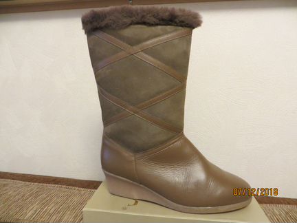 Новые Женские зимние сапоги 42 размер