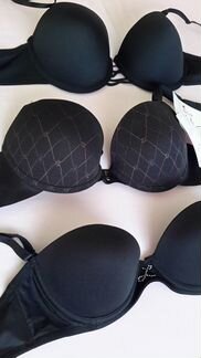 Бюстгалтер черный новый Triumph 75 A