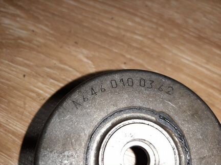 Маслоотделитель Mercedes-Benz C-Class W204